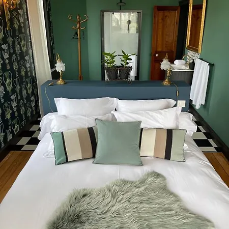 Le Clos Marguerite Parking Prive Couette-café