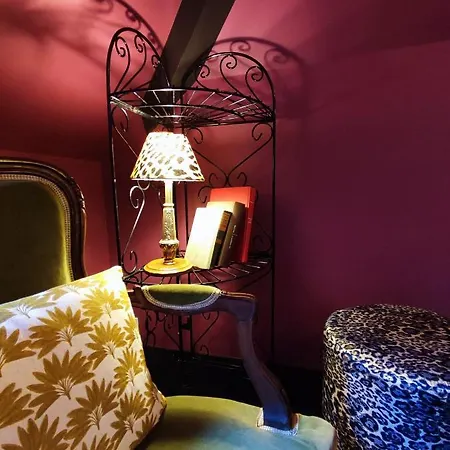 Le Clos Marguerite Parking Prive Couette-café